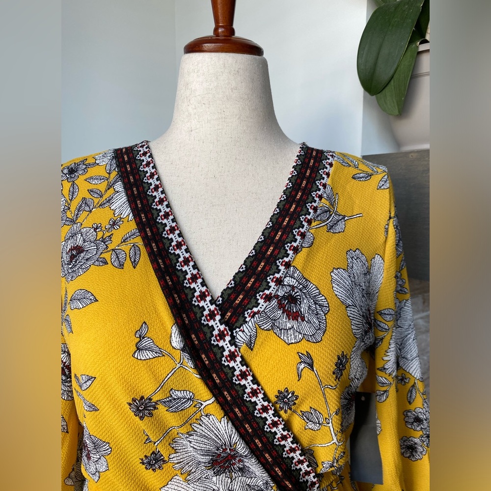 Women’s dress